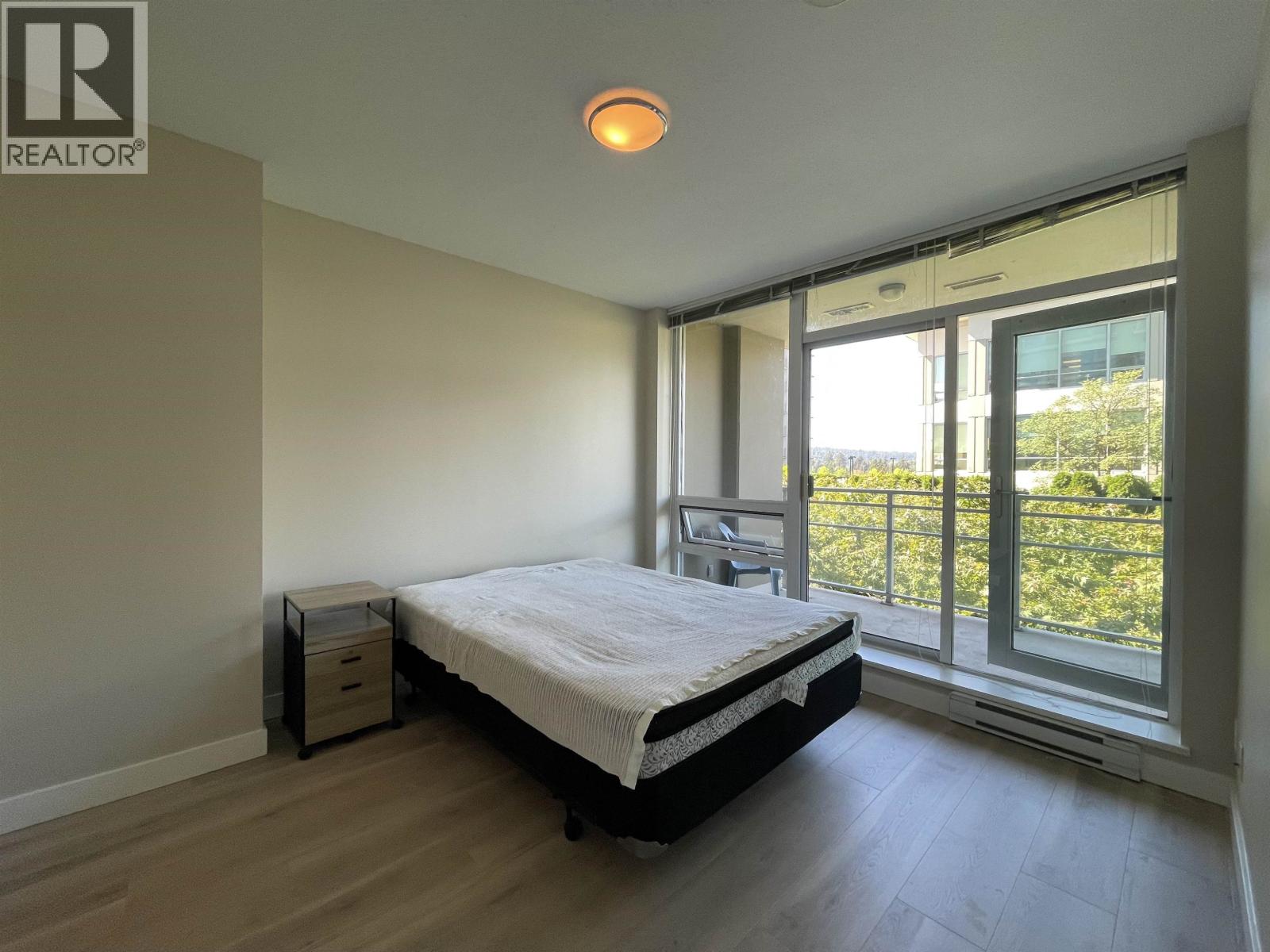 602 2968 Glen Drive, Coquitlam, British Columbia  V3B 0C4 - Photo 7 - R3160229