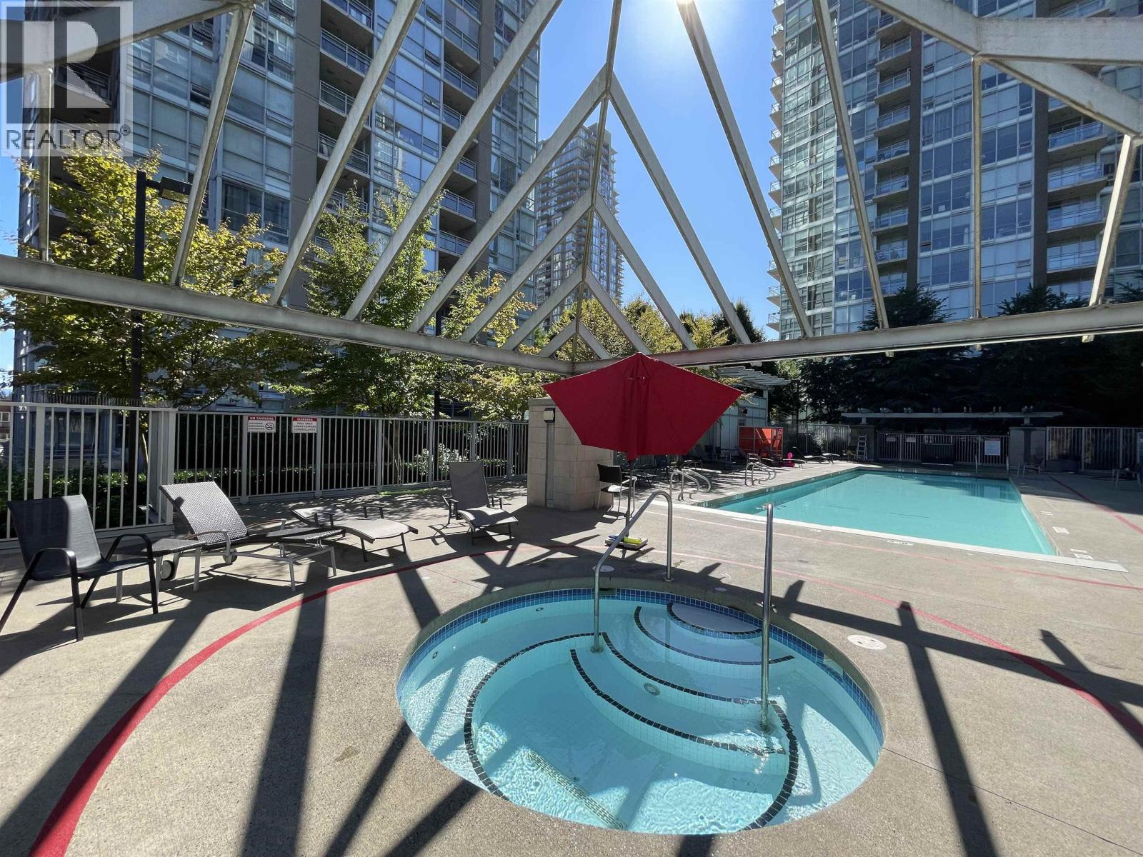 602 2968 Glen Drive, Coquitlam, British Columbia  V3B 0C4 - Photo 23 - R3160229