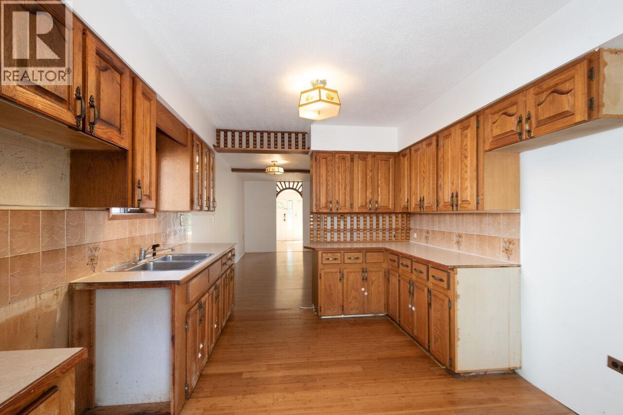 1777 E 4th Avenue, Vancouver, British Columbia  V5N 1J9 - Photo 10 - R3161446