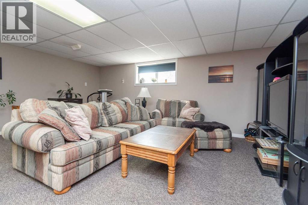 4606 51 Avenue, Bentley, Alberta  T0C 0J0 - Photo 24 - A2335401