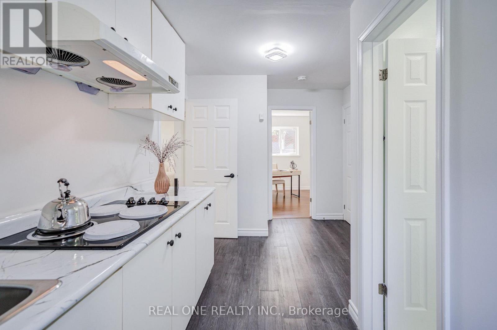 128 Briarscross Boulevard, Toronto, Ontario  M1S 3K5 - Photo 36 - E13750356