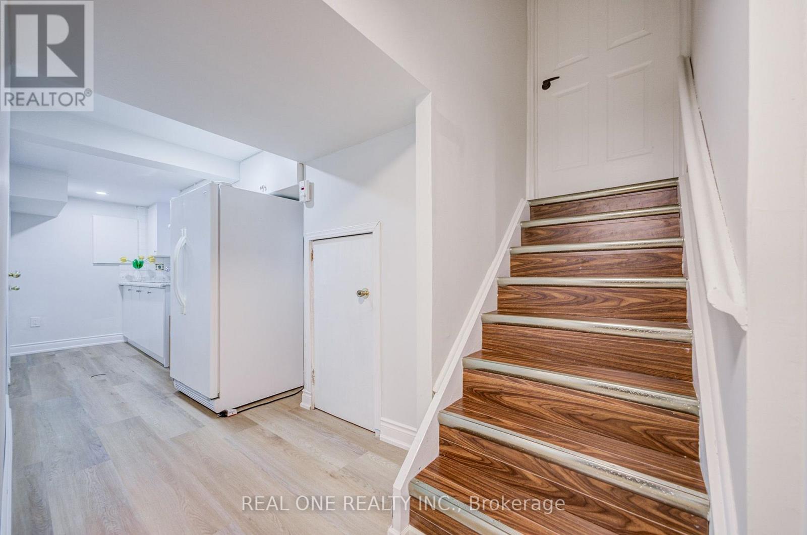 128 Briarscross Boulevard, Toronto, Ontario  M1S 3K5 - Photo 37 - E13750356
