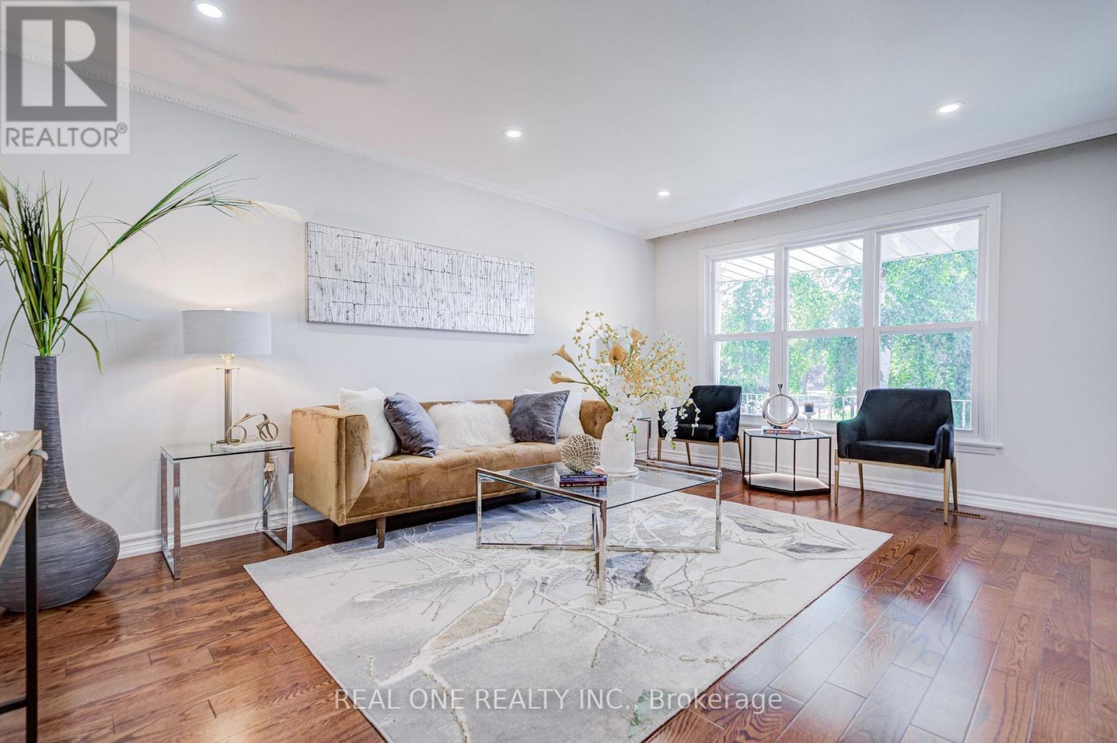 128 Briarscross Boulevard, Toronto, Ontario  M1S 3K5 - Photo 4 - E13750356