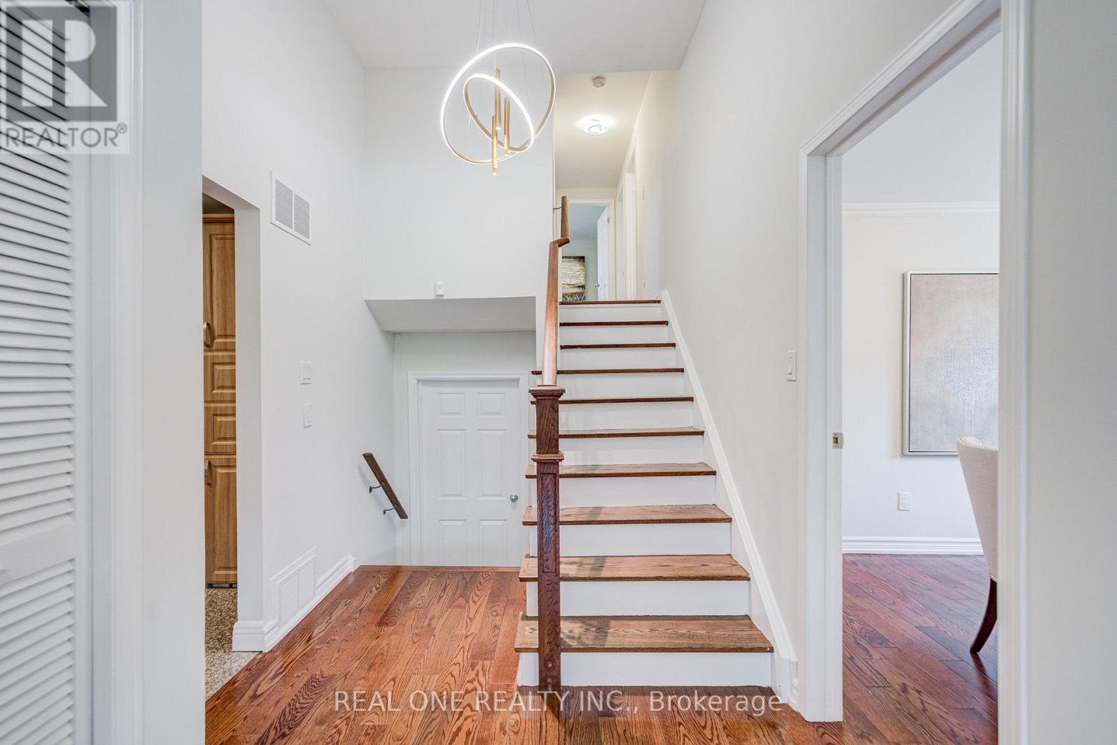 128 Briarscross Boulevard, Toronto, Ontario  M1S 3K5 - Photo 8 - E13750356