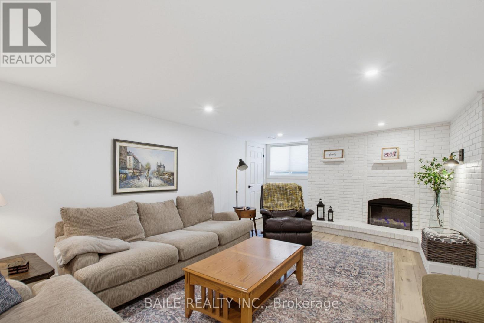 6725 Churchill Line, Brooke-Alvinston, Ontario  N0M 2S0 - Photo 28 - X13750400