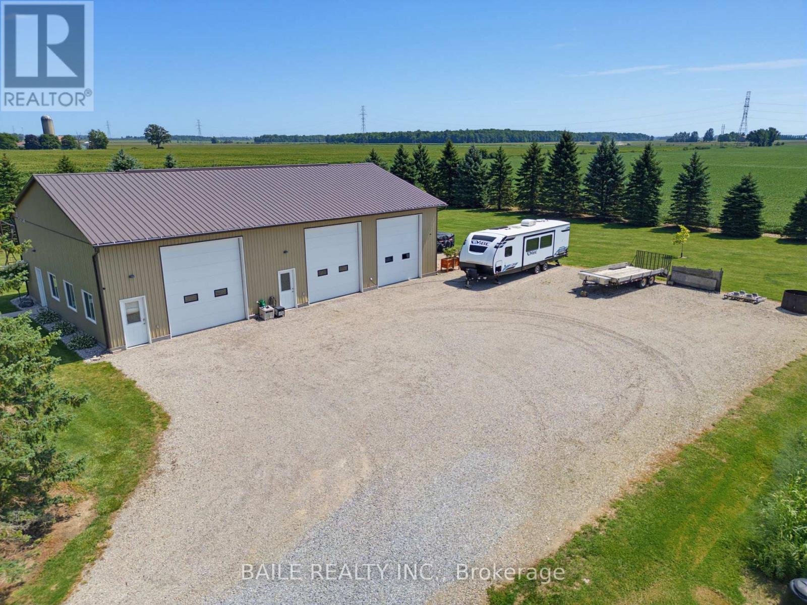 6725 Churchill Line, Brooke-Alvinston, Ontario  N0M 2S0 - Photo 44 - X13750400
