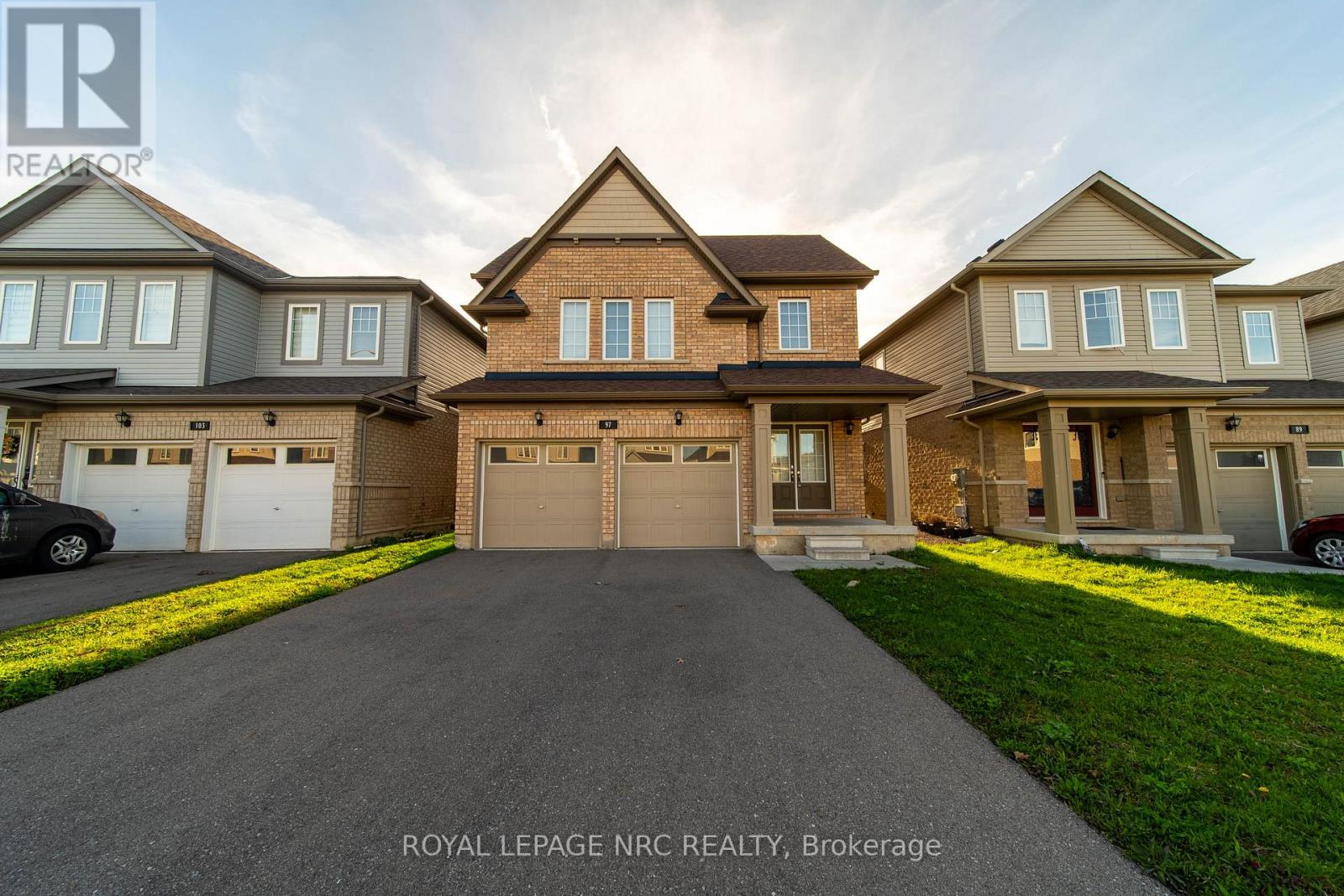 97 TUMBLEWOOD PLACE, Welland, Ontario