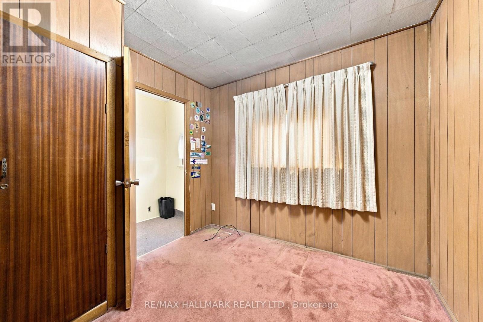 104 Chisholm Avenue, Toronto, Ontario  M4C 4V7 - Photo 18 - E13750380