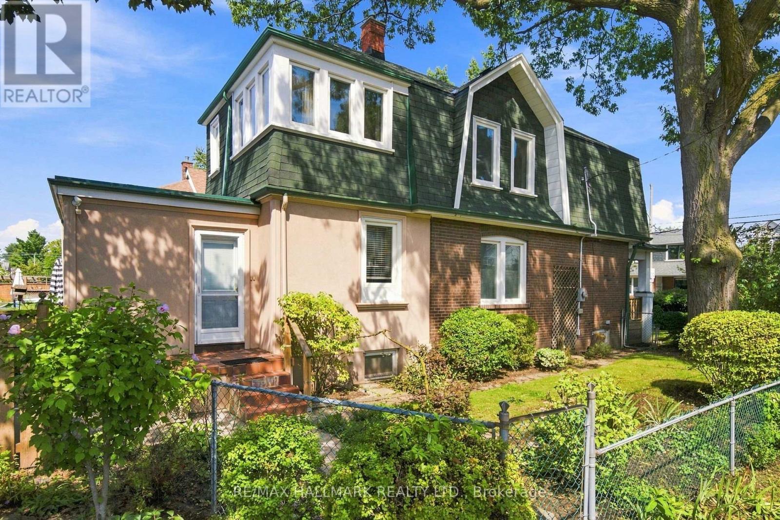 104 Chisholm Avenue, Toronto, Ontario  M4C 4V7 - Photo 42 - E13750380