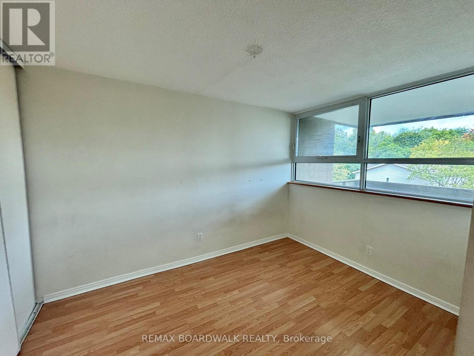 407 - 555 Brittany Drive, Ottawa, Ontario  K1K 4C5 - Photo 27 - X13547992