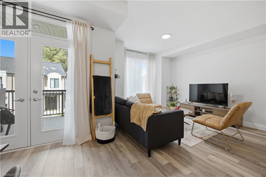 143 Elgin Street N Unit# 82, Cambridge, Ontario  N1R 0E1 - Photo 9 - 40858965