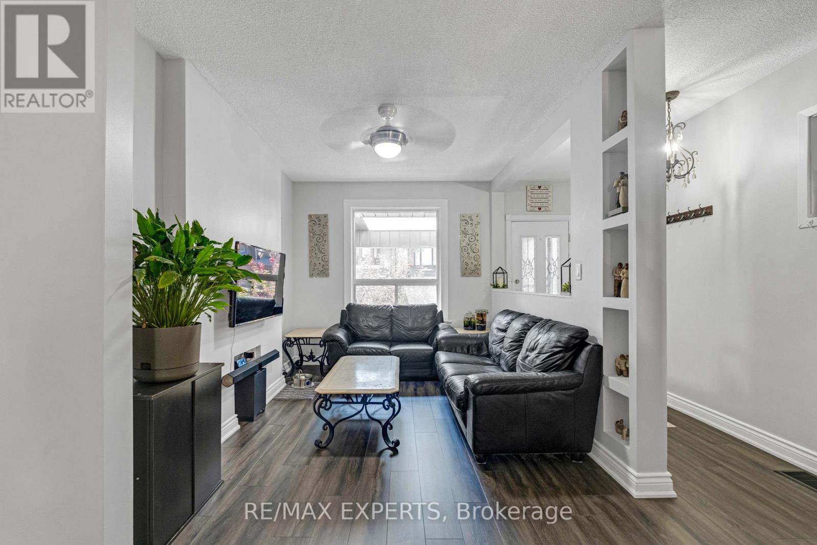 54 Marchmount Road, Toronto, Ontario  M6G 2A9 - Photo 10 - C13750410