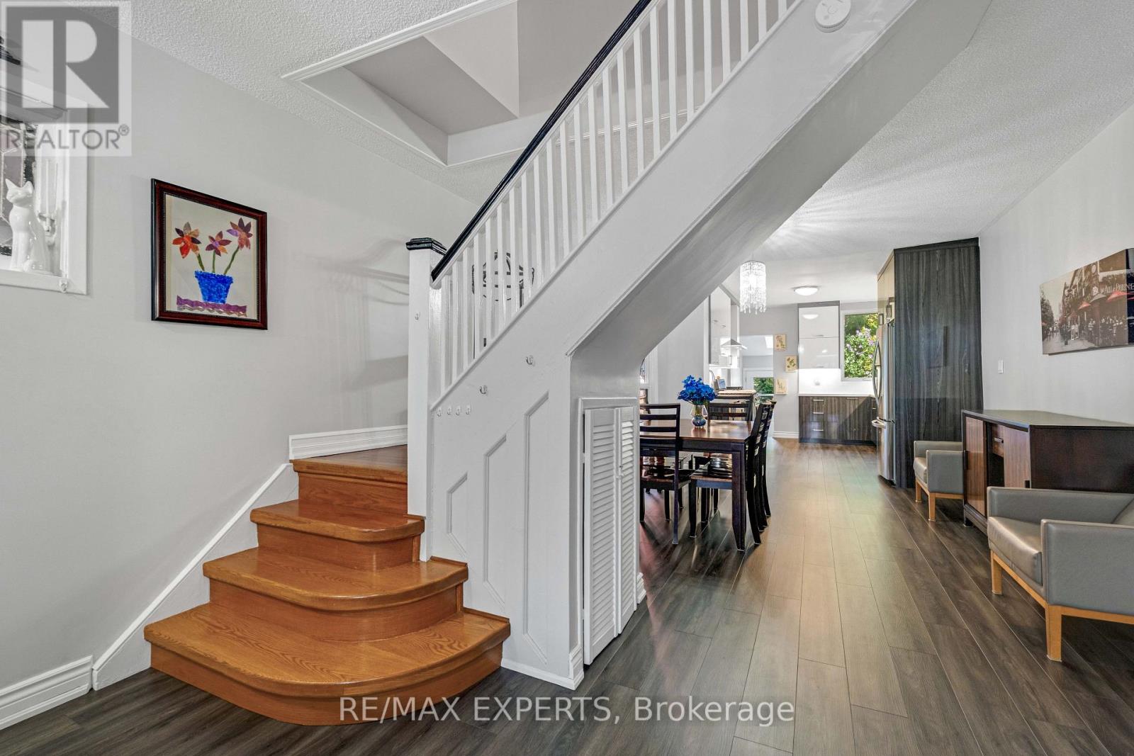 54 Marchmount Road, Toronto, Ontario  M6G 2A9 - Photo 17 - C13750410