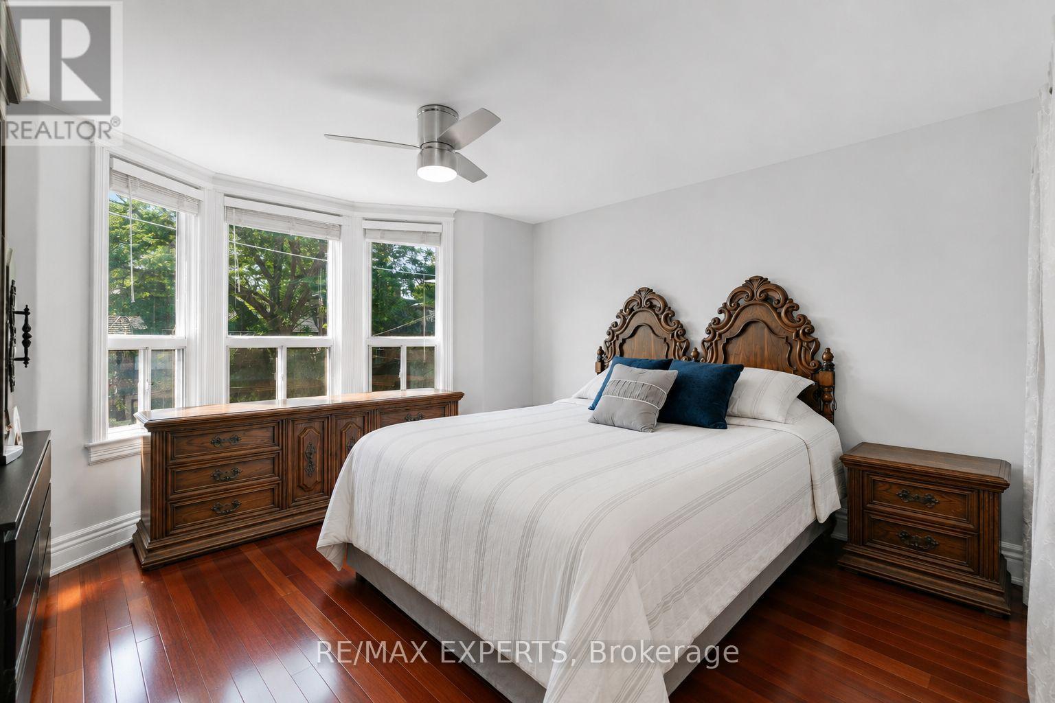 54 Marchmount Road, Toronto, Ontario  M6G 2A9 - Photo 21 - C13750410