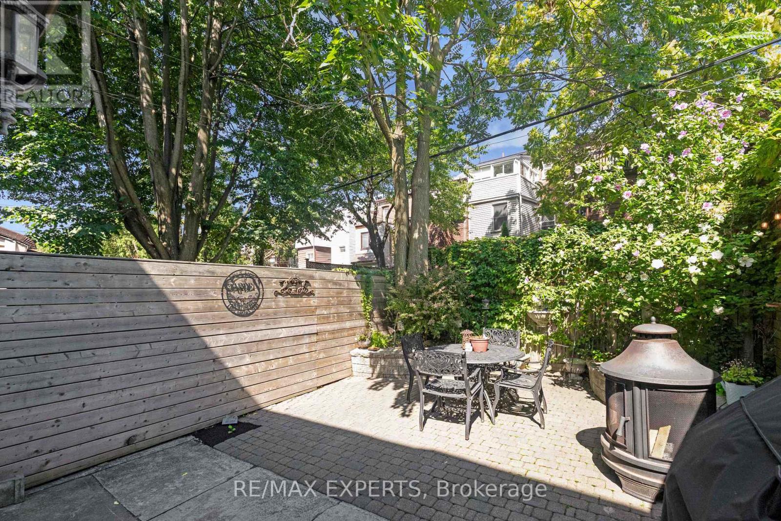 54 Marchmount Road, Toronto, Ontario  M6G 2A9 - Photo 33 - C13750410