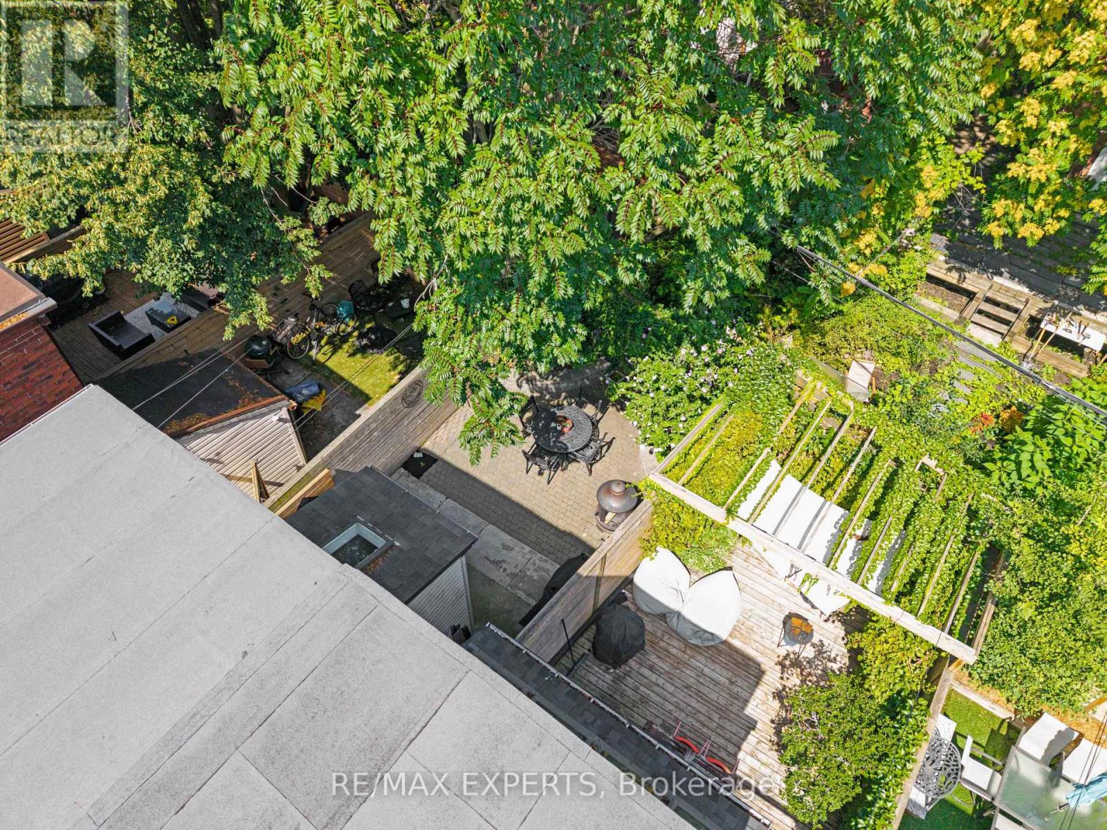 54 Marchmount Road, Toronto, Ontario  M6G 2A9 - Photo 37 - C13750410