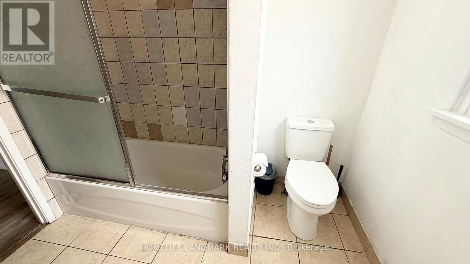 Main Floor - 81 United Square, Toronto, Ontario  M1B 2B9 - Photo 17 - E13750426