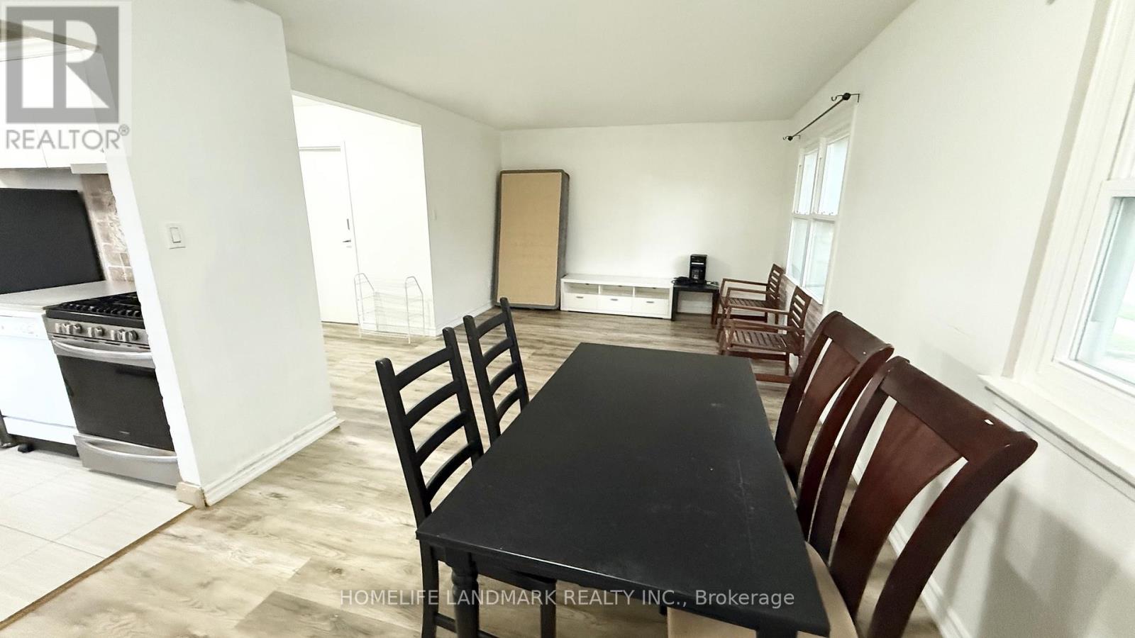 Main Floor - 81 United Square, Toronto, Ontario  M1B 2B9 - Photo 7 - E13750426