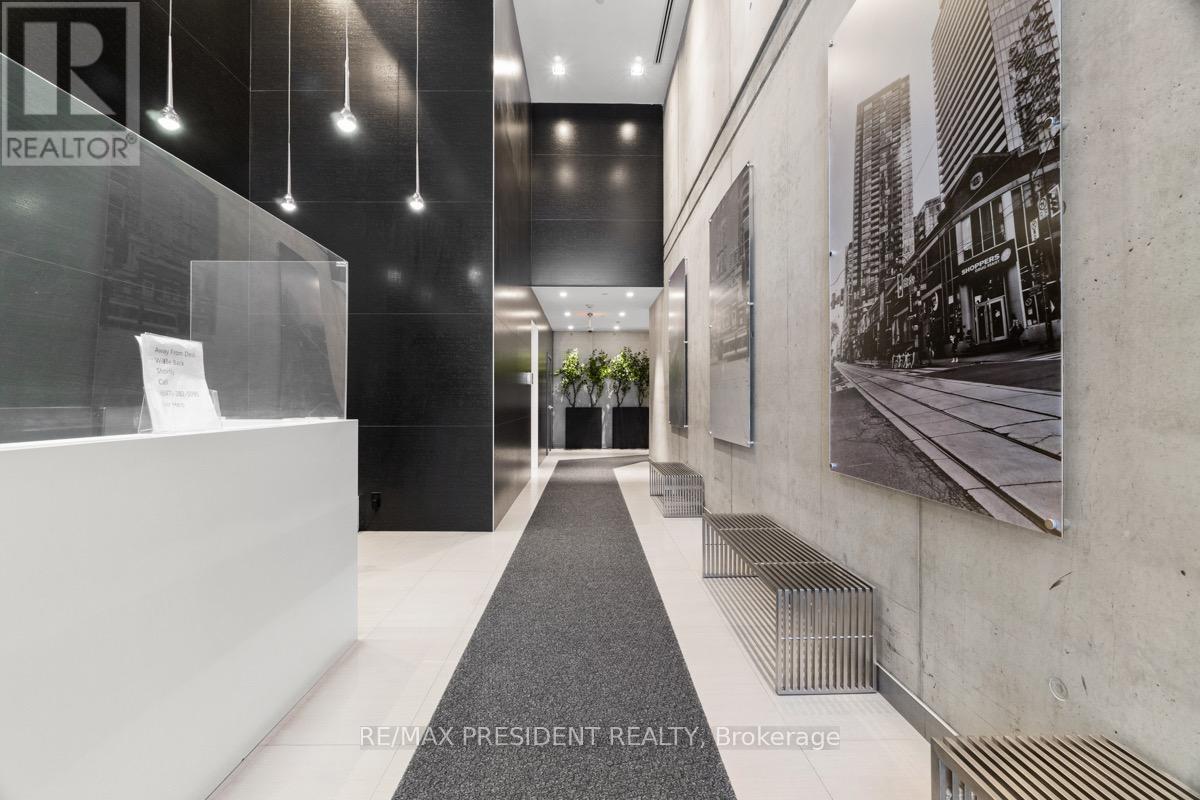 2301 - 11 Charlotte Street, Toronto, Ontario  M5V 2H5 - Photo 5 - C13749050