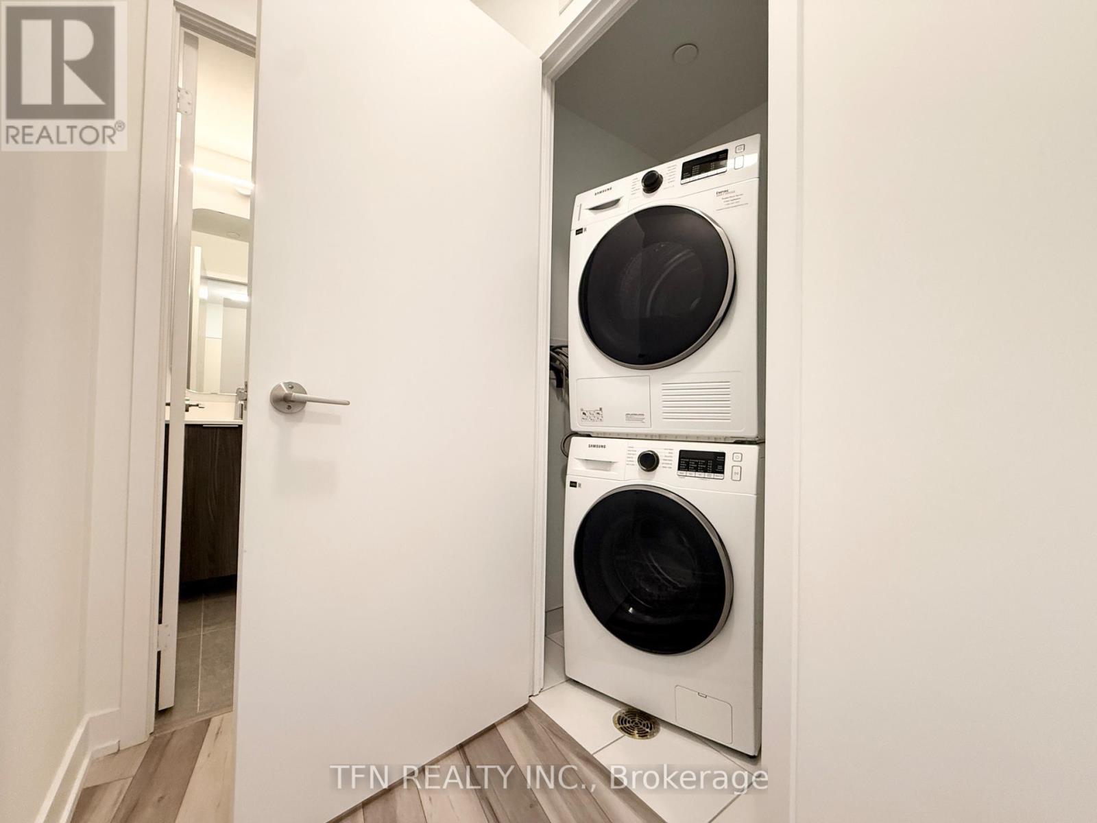 501 - 15 Richardson Street, Toronto, Ontario  M5A 0Y5 - Photo 3 - C13657620