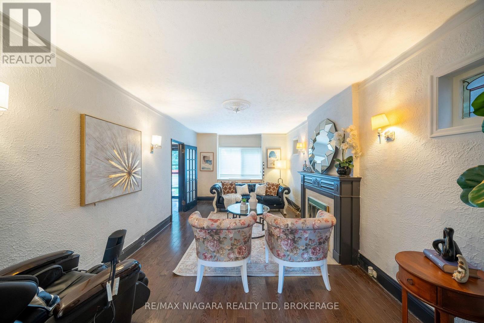 38 Yonge Boulevard, Toronto, Ontario  M5M 3G5 - Photo 10 - C13750476
