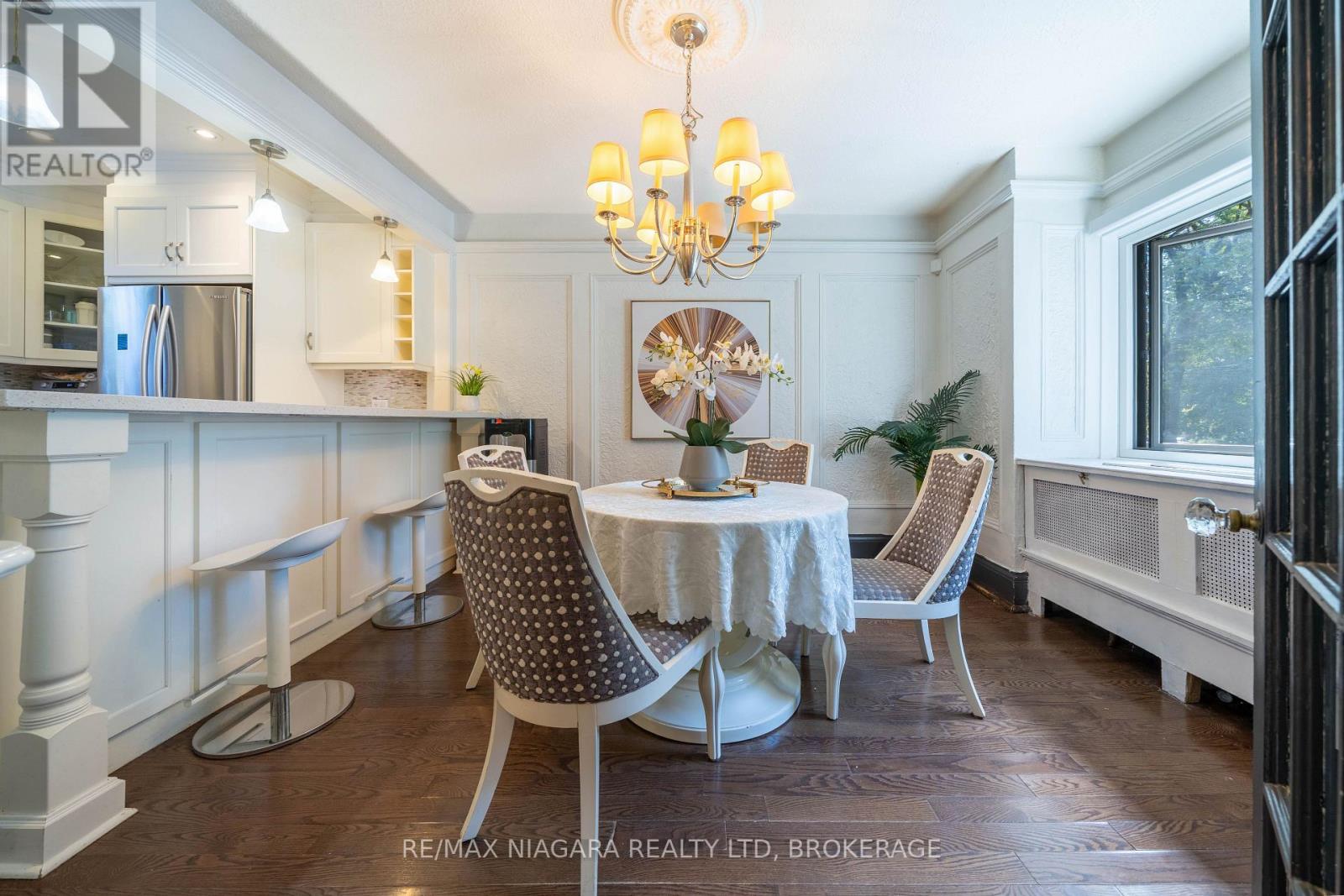 38 Yonge Boulevard, Toronto, Ontario  M5M 3G5 - Photo 14 - C13750476