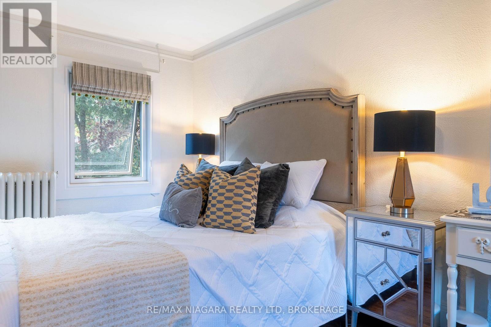 38 Yonge Boulevard, Toronto, Ontario  M5M 3G5 - Photo 36 - C13750476
