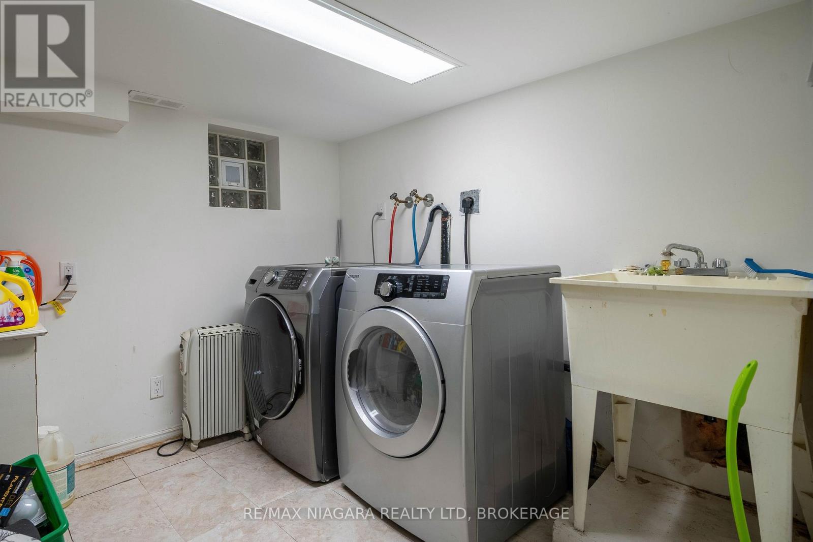 38 Yonge Boulevard, Toronto, Ontario  M5M 3G5 - Photo 39 - C13750476