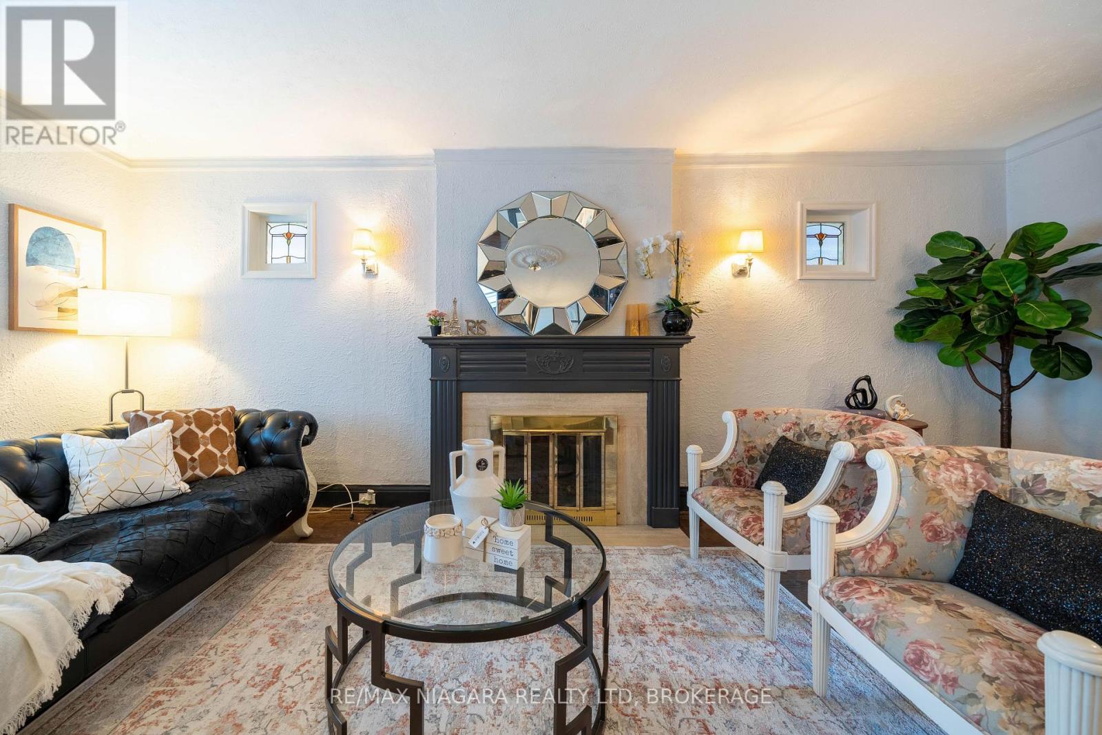 38 Yonge Boulevard, Toronto, Ontario  M5M 3G5 - Photo 8 - C13750476