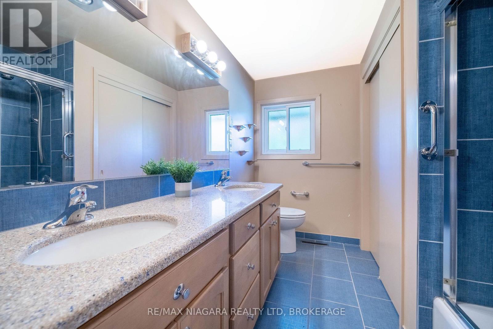 8 Fernwood Terrace, St. Catharines, Ontario  L2T 3W5 - Photo 17 - X13750490