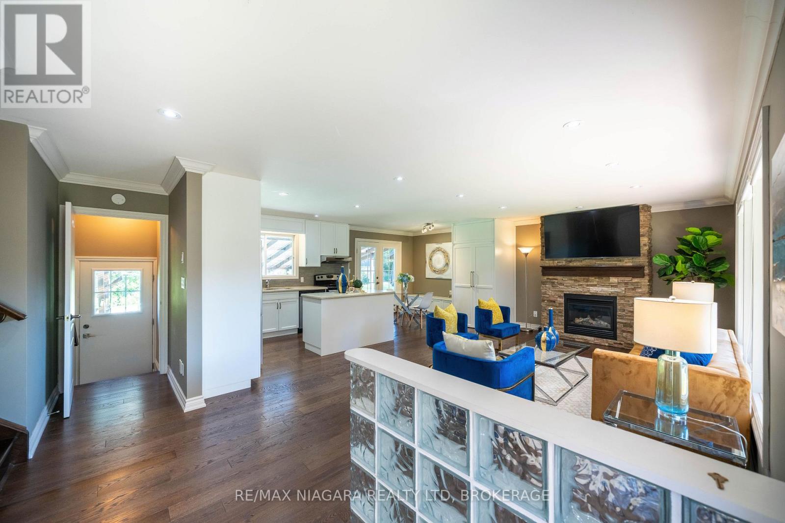 8 Fernwood Terrace, St. Catharines, Ontario  L2T 3W5 - Photo 4 - X13750490