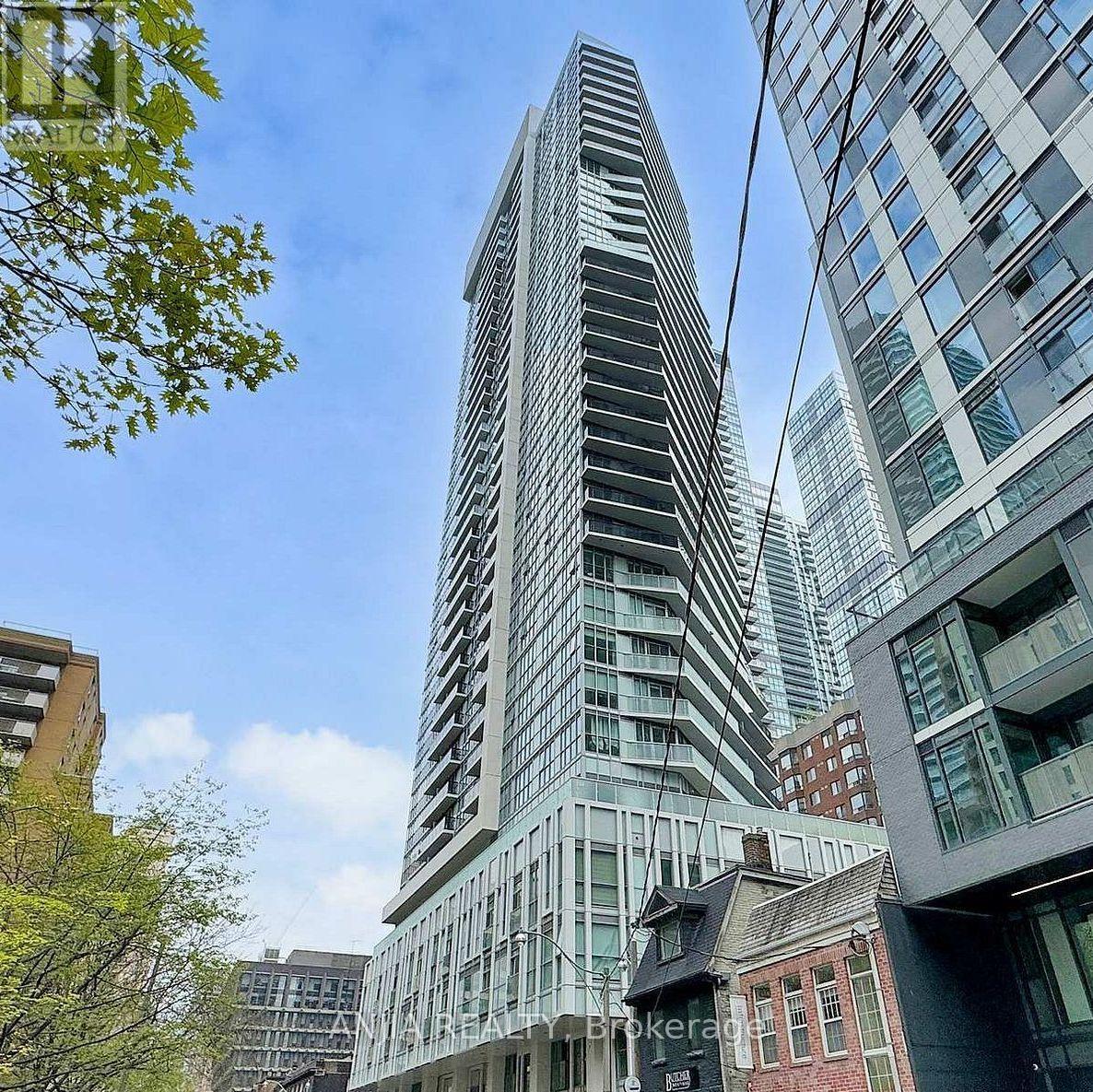206 - 77 MUTUAL STREET, Toronto, Ontario