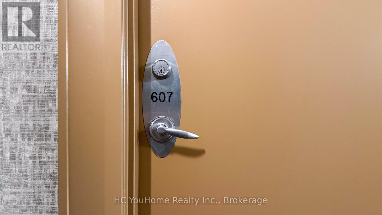 607 - 801 Bay Street, Toronto, Ontario  M5S 1Y9 - Photo 4 - C13750460