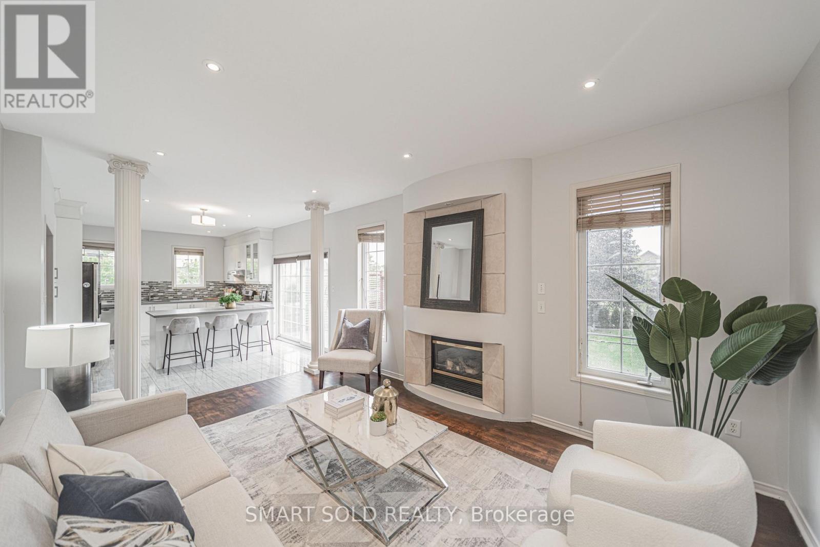 16 Courtney Crescent, Richmond Hill, Ontario  L4E 4B9 - Photo 16 - N13750478