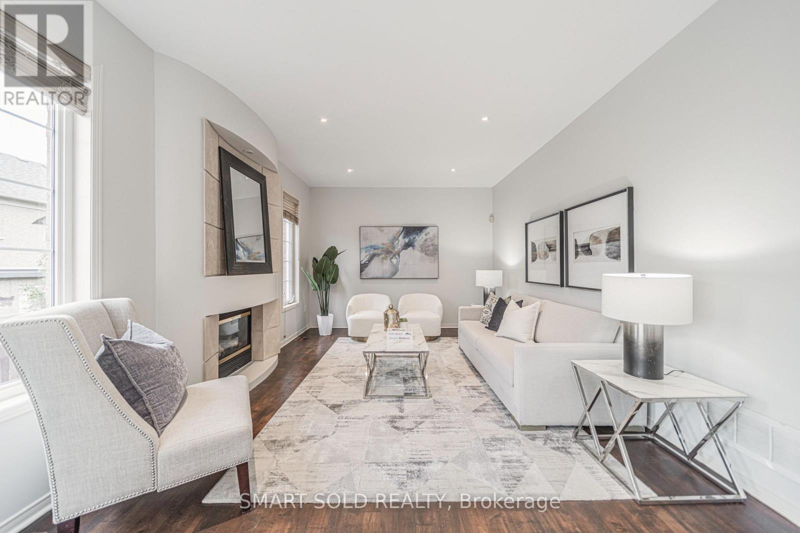 16 Courtney Crescent, Richmond Hill, Ontario  L4E 4B9 - Photo 18 - N13750478