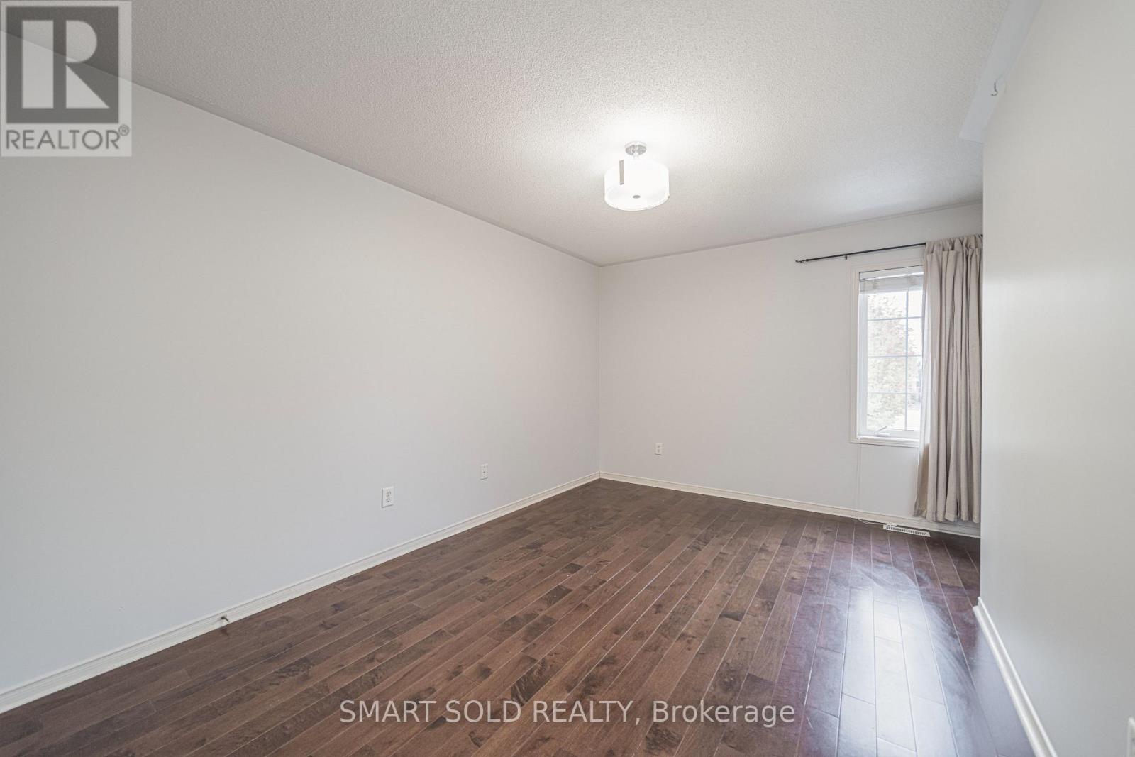 16 Courtney Crescent, Richmond Hill, Ontario  L4E 4B9 - Photo 27 - N13750478