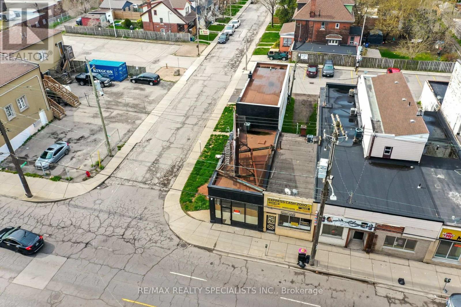 Apt 1 - 1064 Barton Street, Hamilton, Ontario  L8L 3E5 - Photo 2 - X13728078