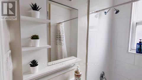 Apt 2 - 1064 Barton Street, Hamilton, Ontario  L8L 3E5 - Photo 27 - X13728092