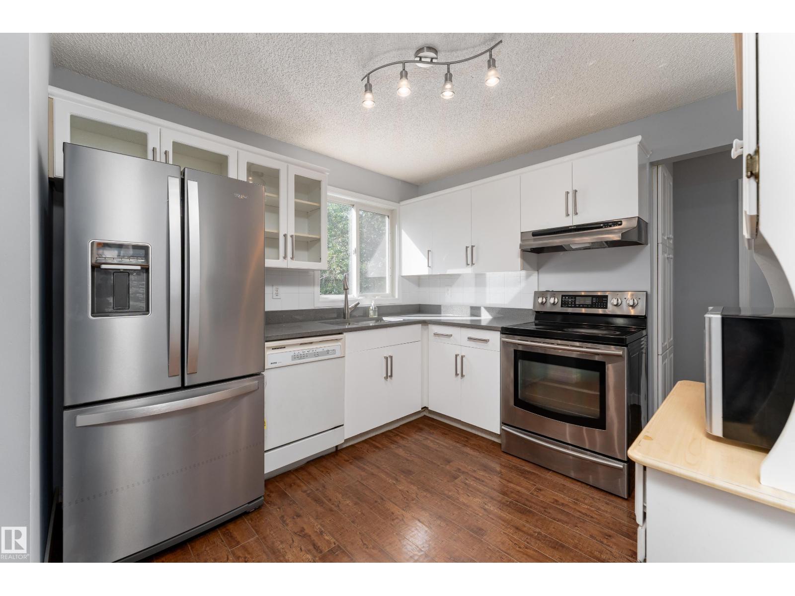 2512 46a St NW, Edmonton, Alberta  T6L 3X8 - Photo 13 - E4507426