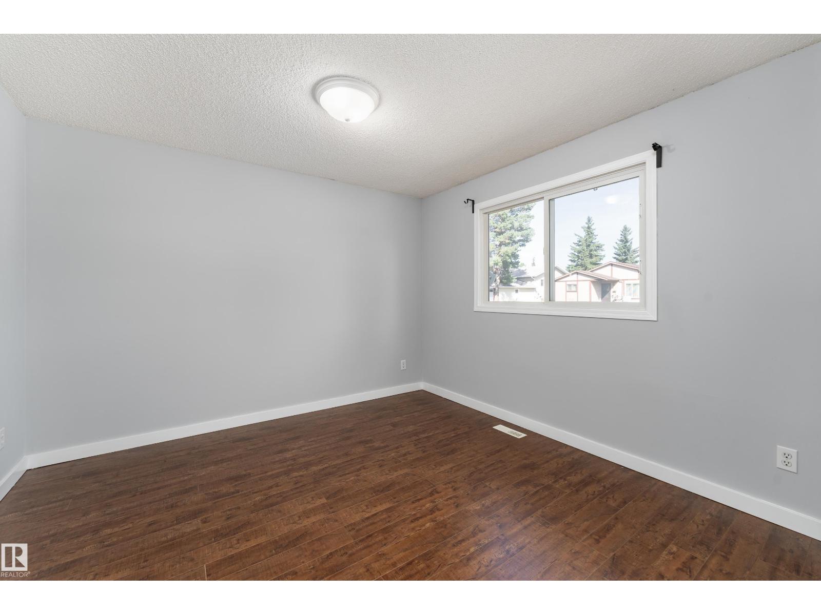 2512 46a St NW, Edmonton, Alberta  T6L 3X8 - Photo 21 - E4507426