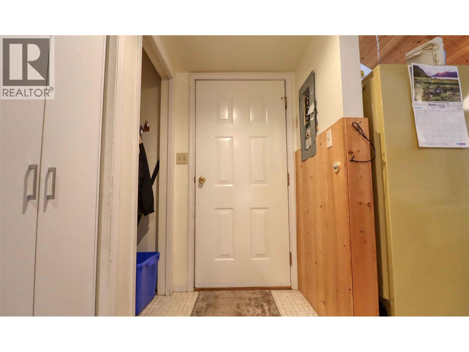 2505 Silvery Beach Road, Chase, British Columbia  V0E 1M1 - Photo 14 - 10399260