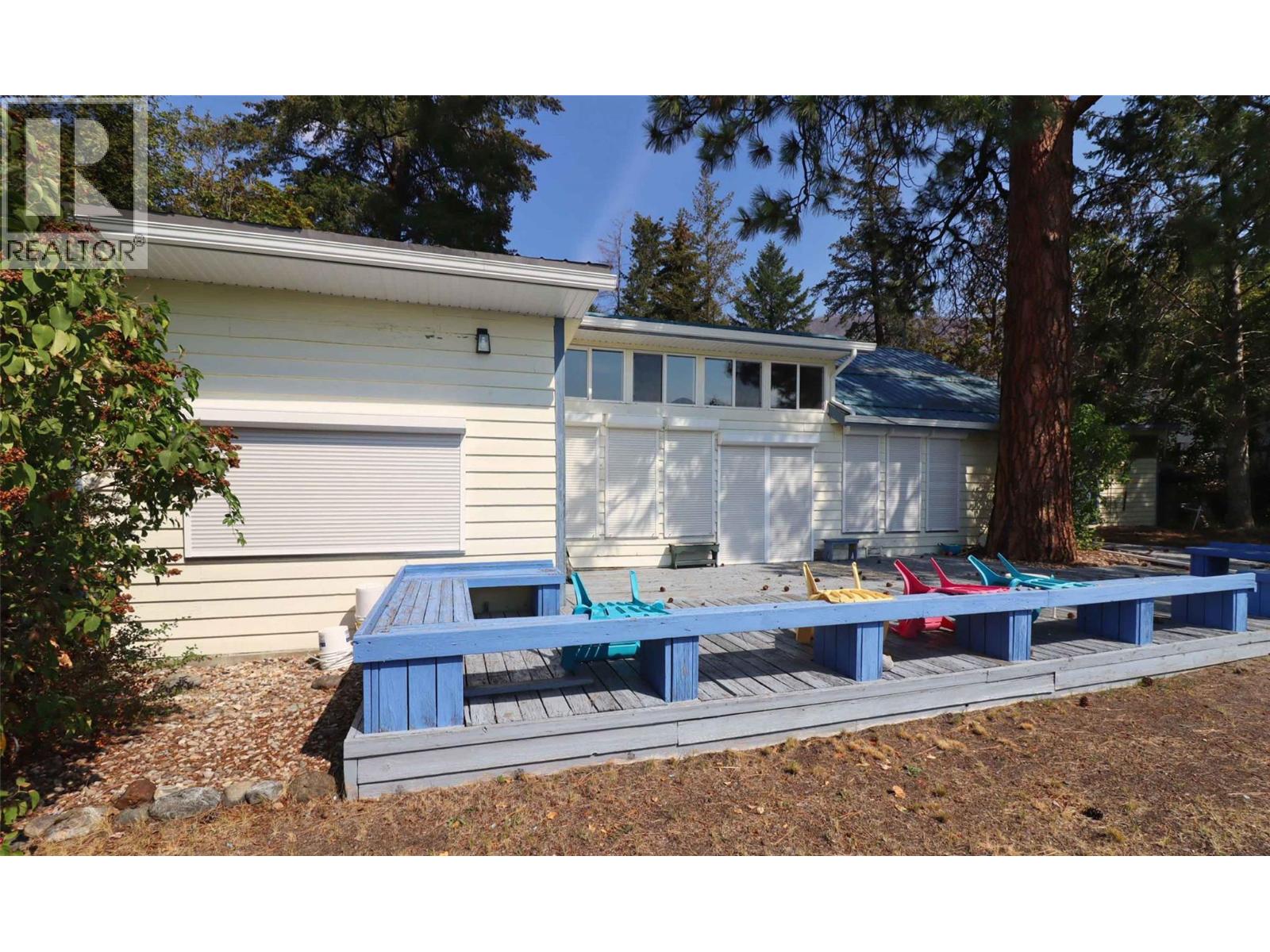 2505 Silvery Beach Road, Chase, British Columbia  V0E 1M1 - Photo 2 - 10399260