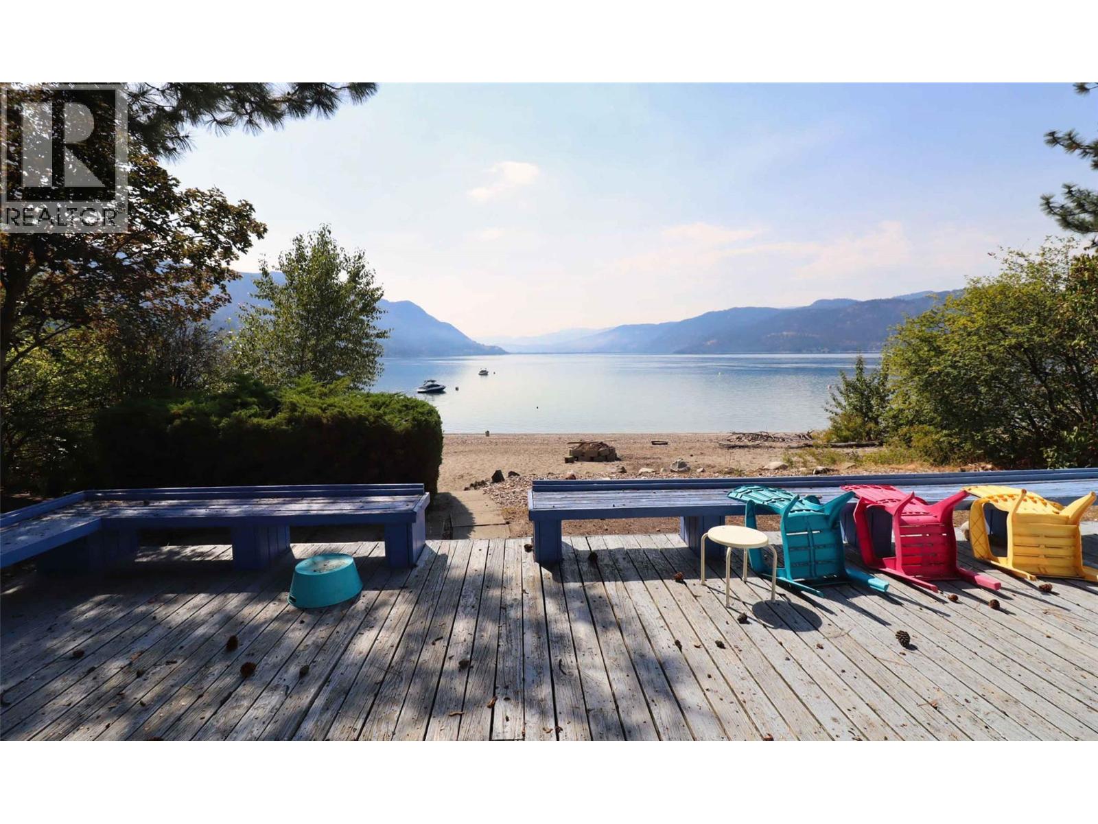 2505 Silvery Beach Road, Chase, British Columbia  V0E 1M1 - Photo 4 - 10399260