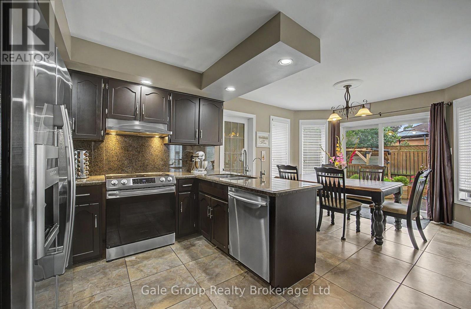 15 Ortona Street, Woodstock, Ontario  N4T 1M7 - Photo 10 - X13750506