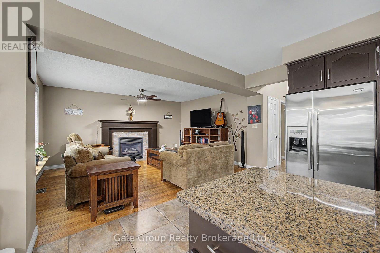 15 Ortona Street, Woodstock, Ontario  N4T 1M7 - Photo 8 - X13750506