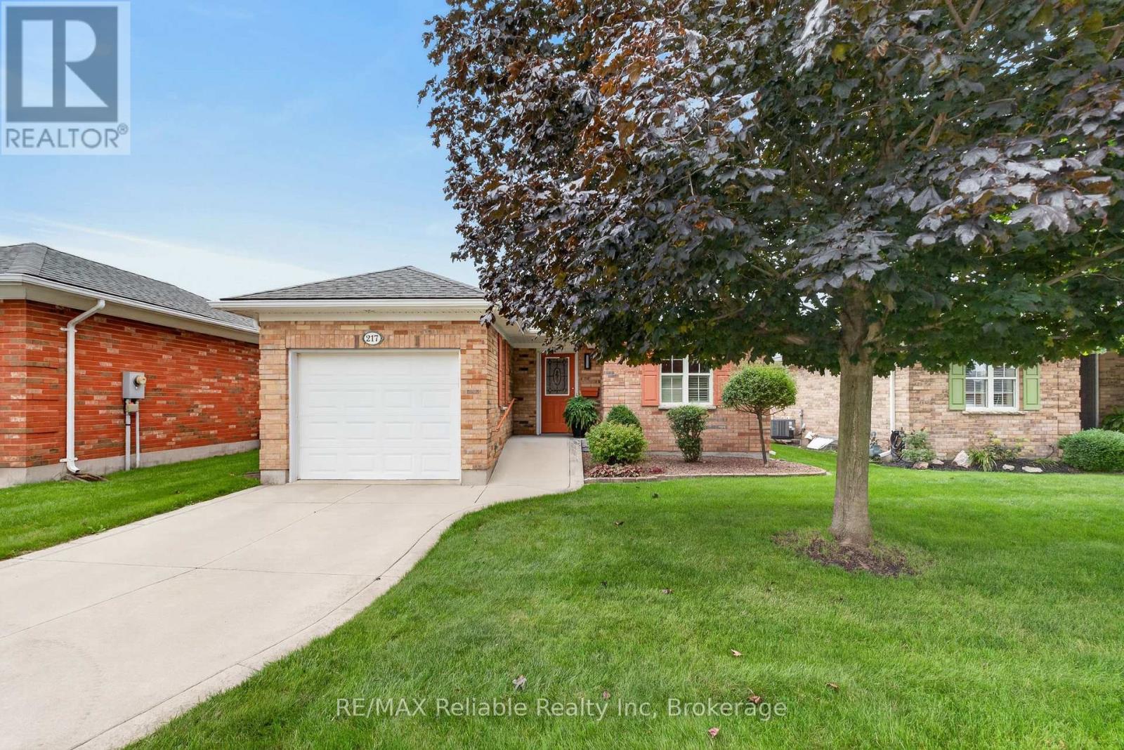 217 BETHUNE CRESCENT, Goderich, Ontario