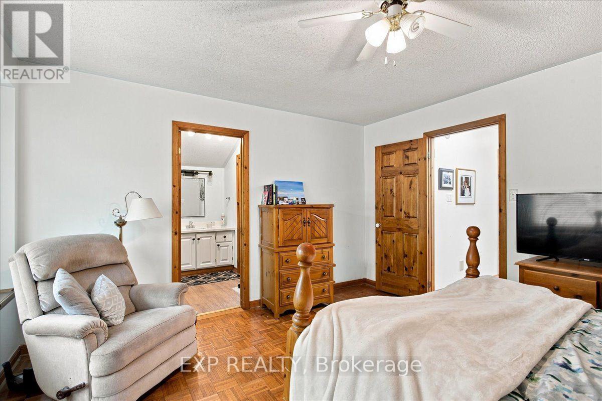 20 Pineshore Crescent, Tiny, Ontario  L0L 2T0 - Photo 18 - S13750520