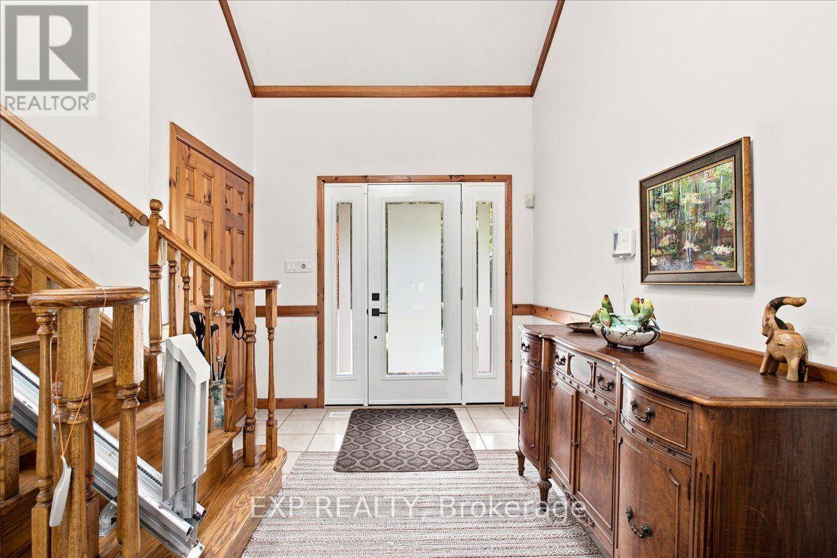 20 Pineshore Crescent, Tiny, Ontario  L0L 2T0 - Photo 4 - S13750520