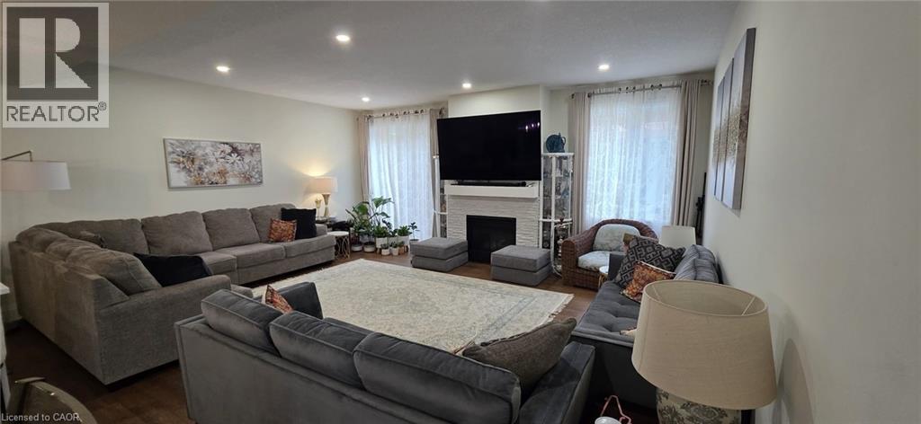 1156 Swan Street Unit# Upper, Ayr, Ontario  N0B 1E0 - Photo 14 - 40845282