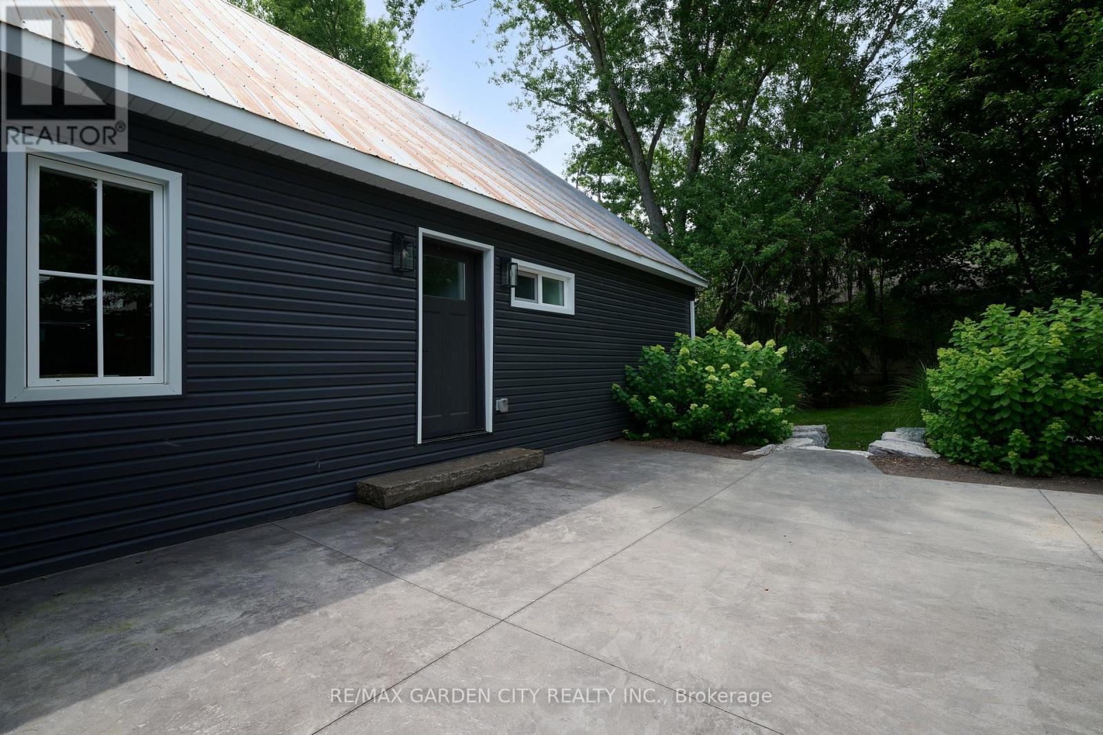 Unknown Address, ,    - Photo 34 - X13750550
